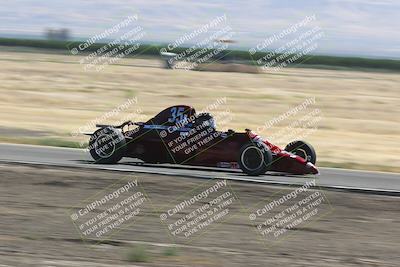 media/Jun-01-2024-CalClub SCCA (Sat) [[0aa0dc4a91]]/Group 4/Race/